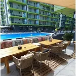 Alezzi Luxury & Spa Center 아파트 *