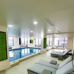 شقة Alezzi Luxury & Spa Center Năvodari