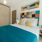Alezzi Luxury & Spa Center شقة